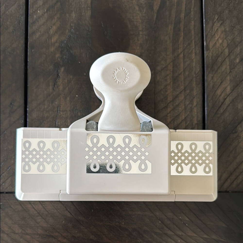 Martha Stewart Border Punch